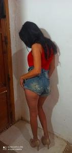 Webcam en Formentera: Morenita  videos caseros y videollamadas