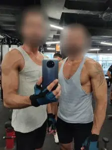 Chico de compañía en Sevilla: 2 Chicos gays .