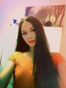 Transexual en Barcelona: Thailandesa kattoy ladyboy oriental cuerpo de fitness masajista