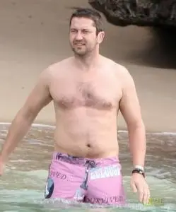 Escort en Menorca: Chico normal para compañía a señoras