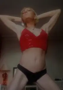 Chica escort en Valladolid: Mujer enrolladora...amable... completa!!!pocos días