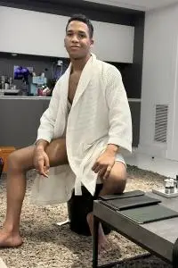 Acompañante en Madrid: Chico latino o 🇨🇺