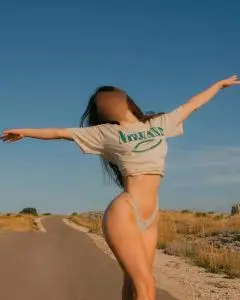 Chica escort en Ibiza: JOVENCITA LATINA MUY GUAPA 