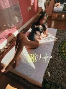 Masaje no erótico en Zaragoza: Dulce Masajista  de Indarazen