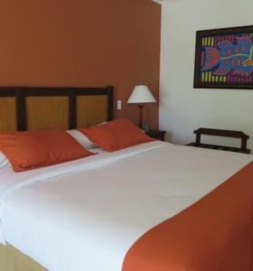 Trabajo para masajistas en Cantabria: Plaza Disponible chica tranquila ambiente familiar