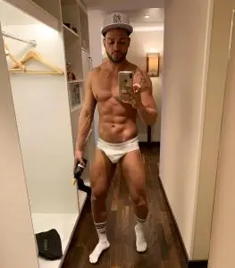 Escort en Pontevedra: BRASILEÑO, DEPORTISTA,GUPO 610009262