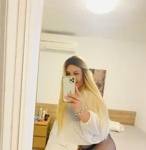 Ladyboy en Madrid: MADRID NOVEDAD CHICA TRAVESTI MUY FEMENINA Y DELICADA