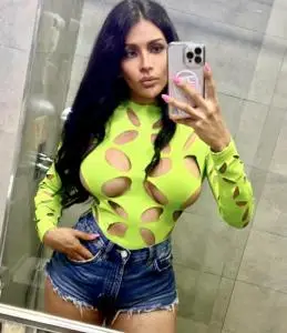 Travestis en Barcelona: Trans latina real y exclusiva