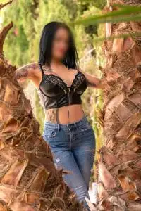 Chicas escorts en Cantabria: ÚLTIMO DÍA Asturiana tatuada chica preciosa