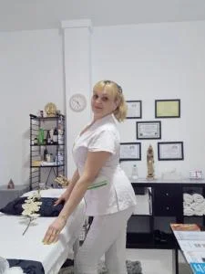 Masajista no sexual en Málaga: MASAJES PARA SIBARITAS 1HORA 50€.