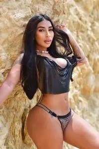 Chicas escorts en Ibiza: Yessica colombiana