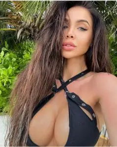 Escort en Málaga: Puerto Banus Nueva chica ucraniana muy guapa educada SPEAK English