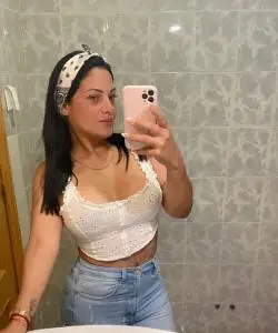 Chicas escorts en Valencia: BAILARINA VENZOLANA CON MOVIMIENTOS SUAVES Y DELICADOS