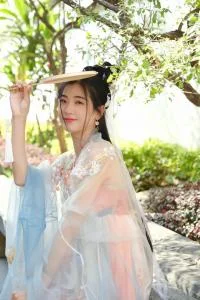 Masajes eroticos en Zaragoza: Paseo Sagasta centro masaje  relax muy profesional y Depilación