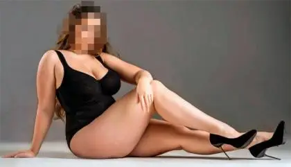 Chica de compañía en Valencia: 30€ NUEVA recién llegada España GORDITA CON CURVAS valencia 24h...