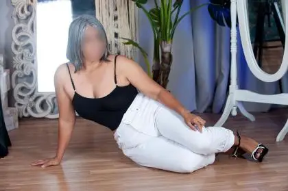 Masajes eroticos en Las Palmas: Masajista experimentada, MADURA, ven a desconectar de la rutina diaria...