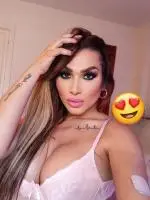 697674136: Travesti en Madrid