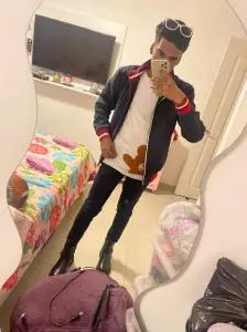 Escort masculino en Murcia: Allison Estudiante Por Vuestra Cuidad