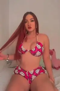 Chicas escorts en Zaragoza: Sophy PELIROJA colombiana camino las torres