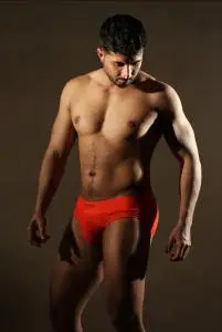 Escort hombre en Murcia: tu moreno guapo y muy ...