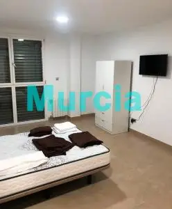 Alquiler en Murcia: Habitaciones para chicas formales