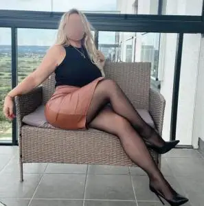 Acompañante en La Coruña: Soy tu masajista experta WhatsApp 631187276