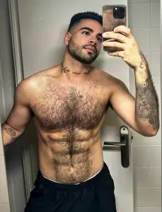 Hombre de compañía en Barcelona: ALEX ESPAÑOL  INDEPENDIENTE.