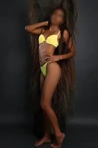 Acompañante en Madrid: Candela, tú JOVENCITA DULCE Y ...DISPONIBLE 24H