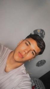 Escort masculino en Orense: David (colombiano)