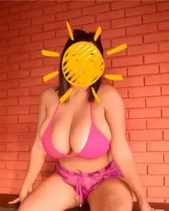 Acompañante en León: Mujer  cariñosa