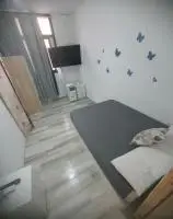 Habitación en Barcelona: ALQUILER DE HABITACIONES !!♡