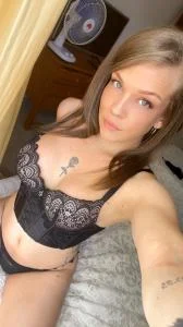 Travestis en Mallorca: VEN NO TE QUEDES CON LAS GANAS DE ESTA RUBIA MUY ADICTIVA Y NO TE OLVIDARAS...