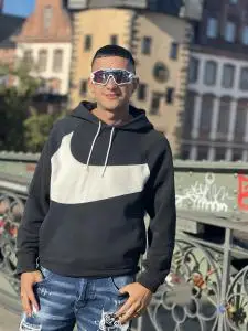 Chaperos - Escorts hombres en Mallorca: Andrés Latino  Con Sitio Privado