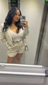 Chicas escorts en Valencia: SOY UNA JOVEN MUY  Y DIVERTIDA