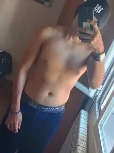 Escort hombre en Huesca: Chico latino de Jaca para chicas