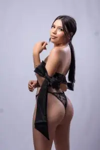 Chicas escorts en Ibiza: ANGELINA PRECIOSA ESCORT CÁLIDA Y . UN LUJO DE ACOMPAÑANTE EN LA ISLA DE IBIZA