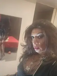 Travestis en Madrid: Una  en el masaje byanca carvalho