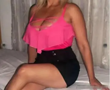 Chicas escorts en Alicante: Benidorm, 53 años rubia, masajes.. .❤️666 83 63 10