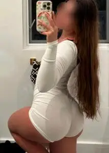 Chicas escorts en Madrid: Paula foto real latina educada y