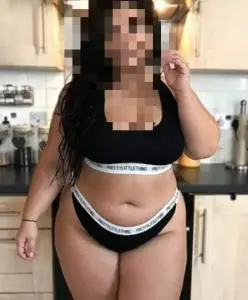 Chicas escorts en Zaragoza: SARAY NUEVA EN TU CIUDAD