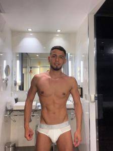 Chaperos - Escorts hombres en Mallorca: Joven Latino