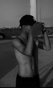 Chico de compañía en Ibiza: Chico latino