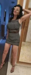 Escort en Valencia: Me llamo Paula y me gustaría conocer gente nueva ¿te animas a llamar?