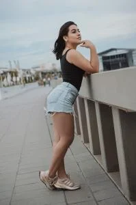 Chicas escorts en Valencia: Valeria Joven  independiente