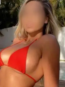 Chicas escorts en Pontevedra: CAMILA RUBIA MASAJISTA PARA MUCHAS HORAS SCORT DE COMPAÑIA SALIDAS