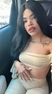 Mujer de compañía en Valencia: MUY GUAPA Y  SOY SOL 24 HORAS