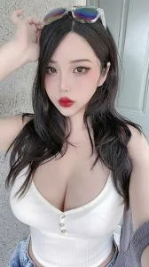 Mujer de compañía en Barcelona: 💕RECIEN LLEGADA A BARCELONA 💕 A 💕 CHINA 30 AÑOS