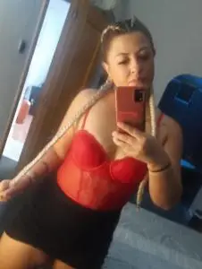 Chicas escorts en Valencia: ESCORT CON MUCHA EXPERIENCIA SI BUSCAS BUENA COMPAÑIA LLAMAME ME LLAMO XIMENA