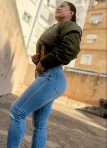 Chicas escorts en Valencia: LATINA DE VACACIONES POCOS DIAS EN VALENCIA ME LLAMO SAMANTHA