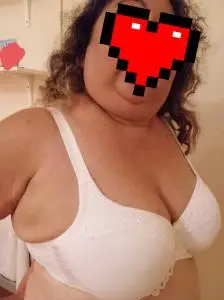 Mujer de compañía en Murcia: Gordita .. Particular en Cartagena